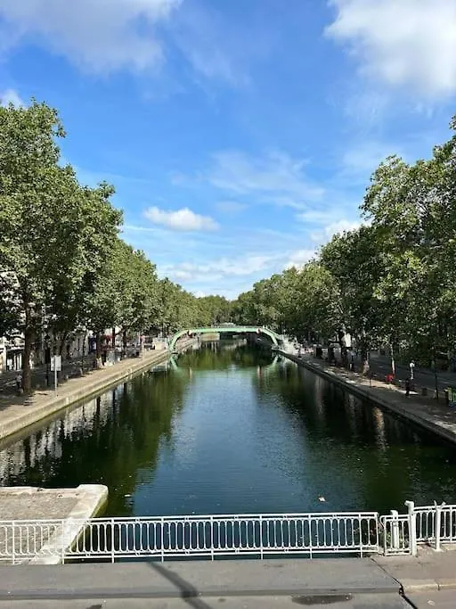 Cocon Urbain Proche Canal Saint-martin Apartment